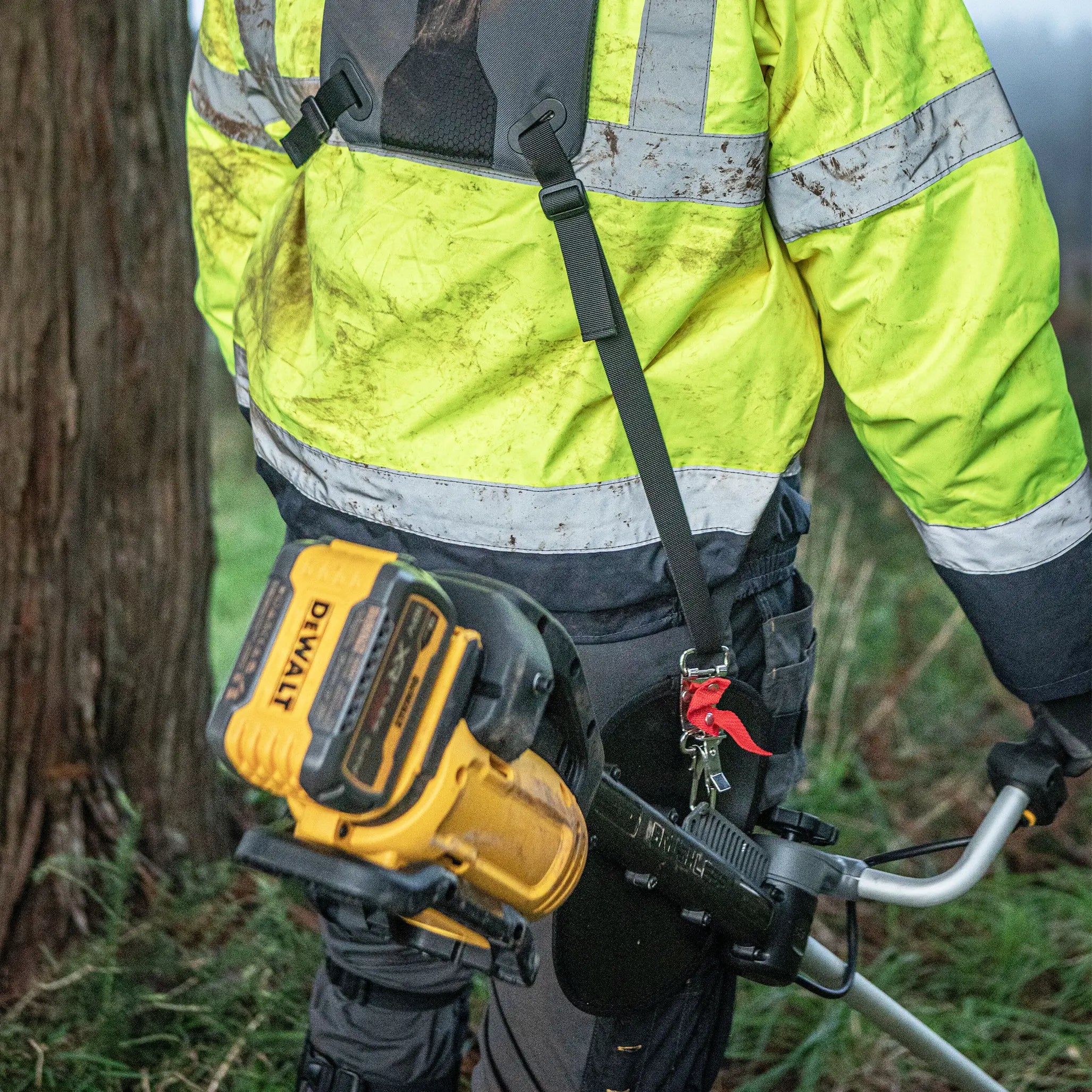 Decespugliatore Dewalt DCMBC823N-XJ 54V