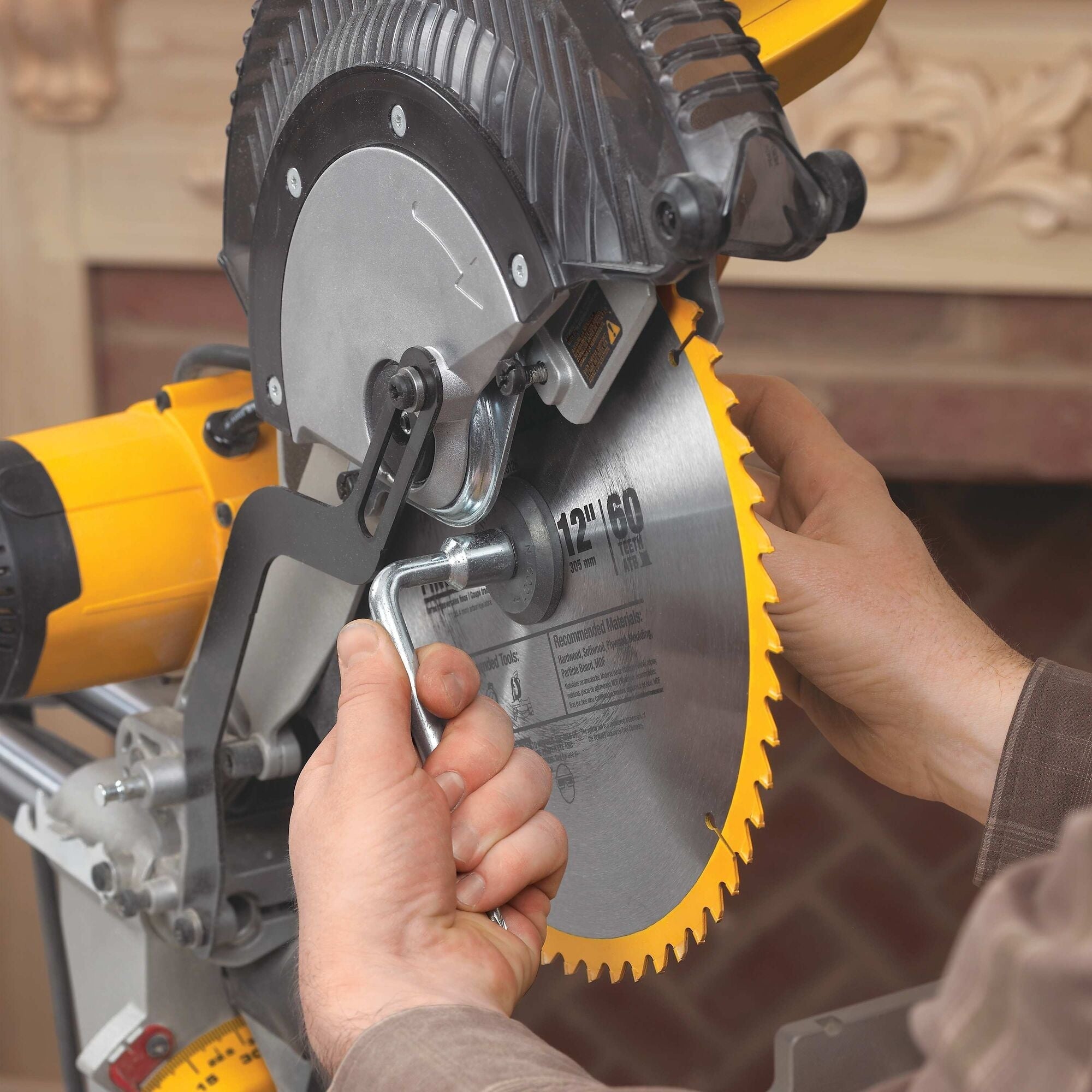 Troncatrice Dewalt DWS780-QS 305mm 1675W