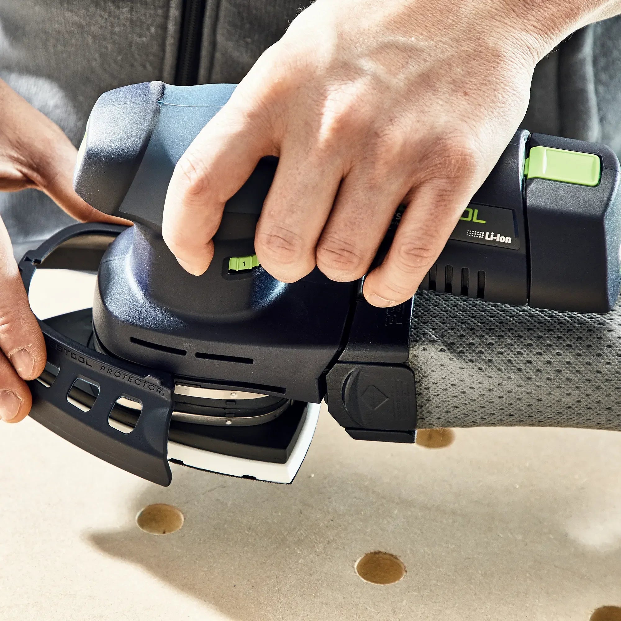 Levigatrice Delta Festool DTSC 400 18V