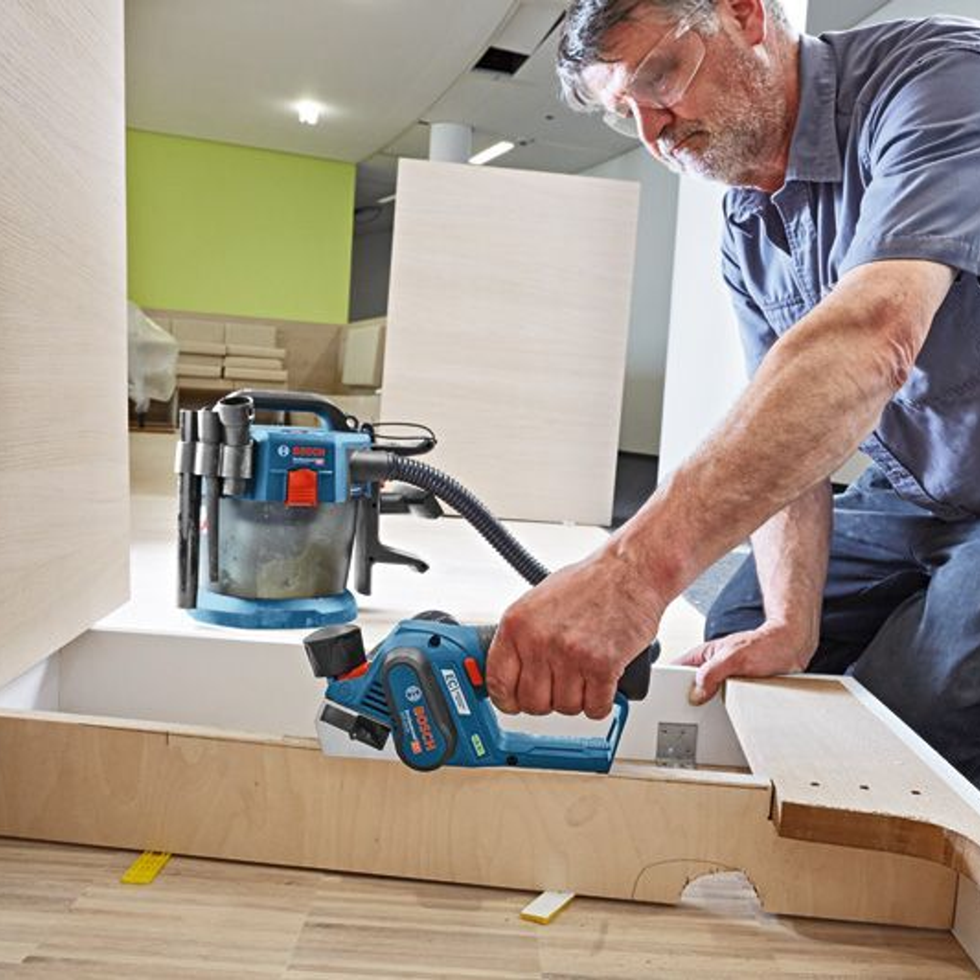 Pialletto Bosch GHO 12V-20 PRO 12V 3Ah