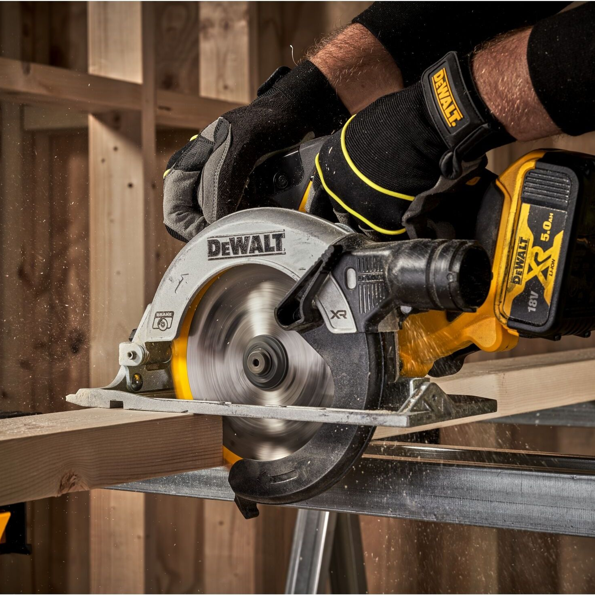 Sega Circolare Dewalt DCS565P2-QW 18V 5Ah