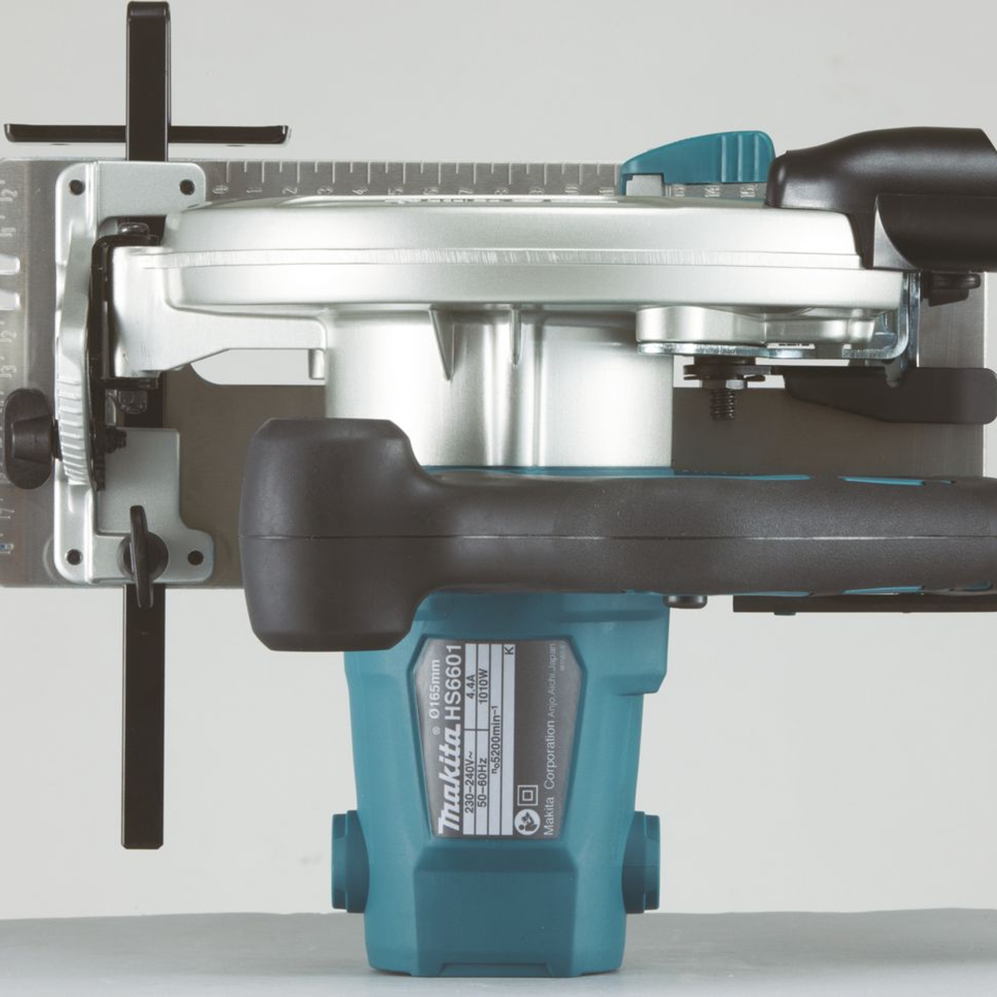 Sega Circolare Makita HS6601J 1050W