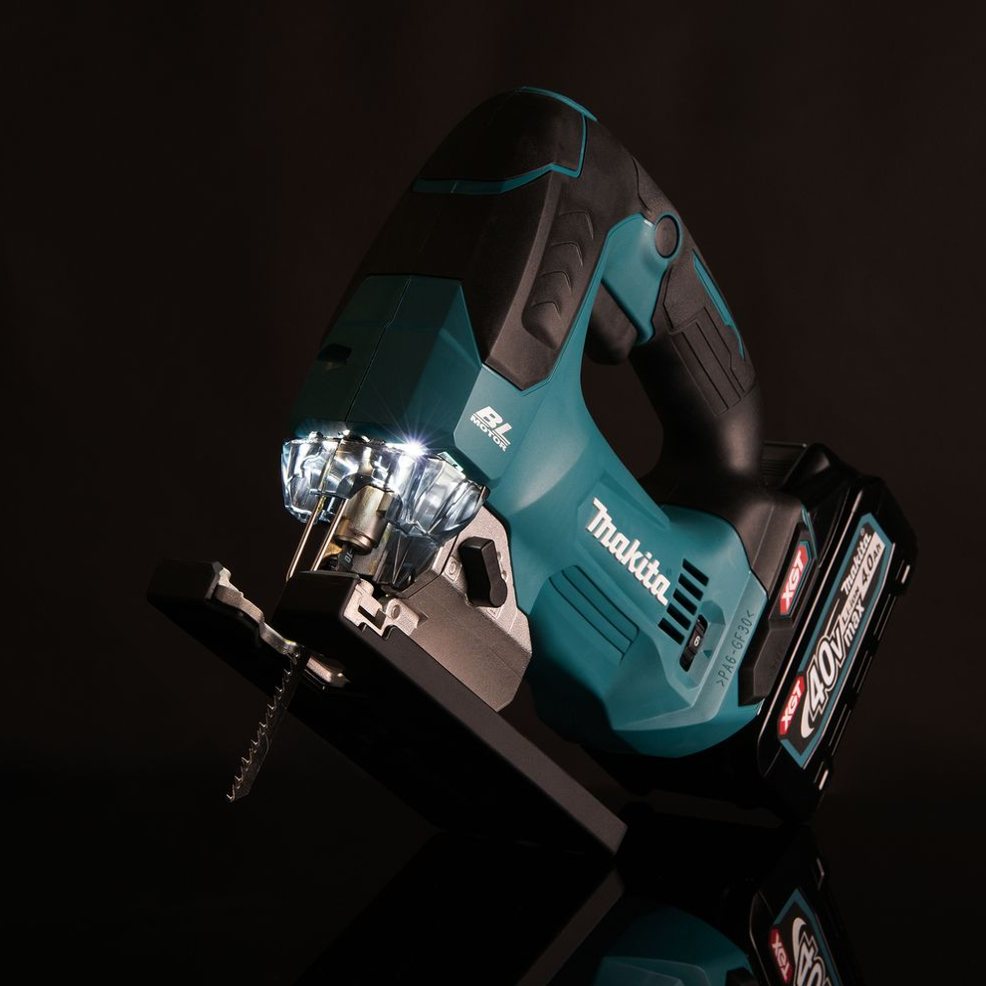 Seghetto Alternativo Makita JV002GM201 40V 4Ah