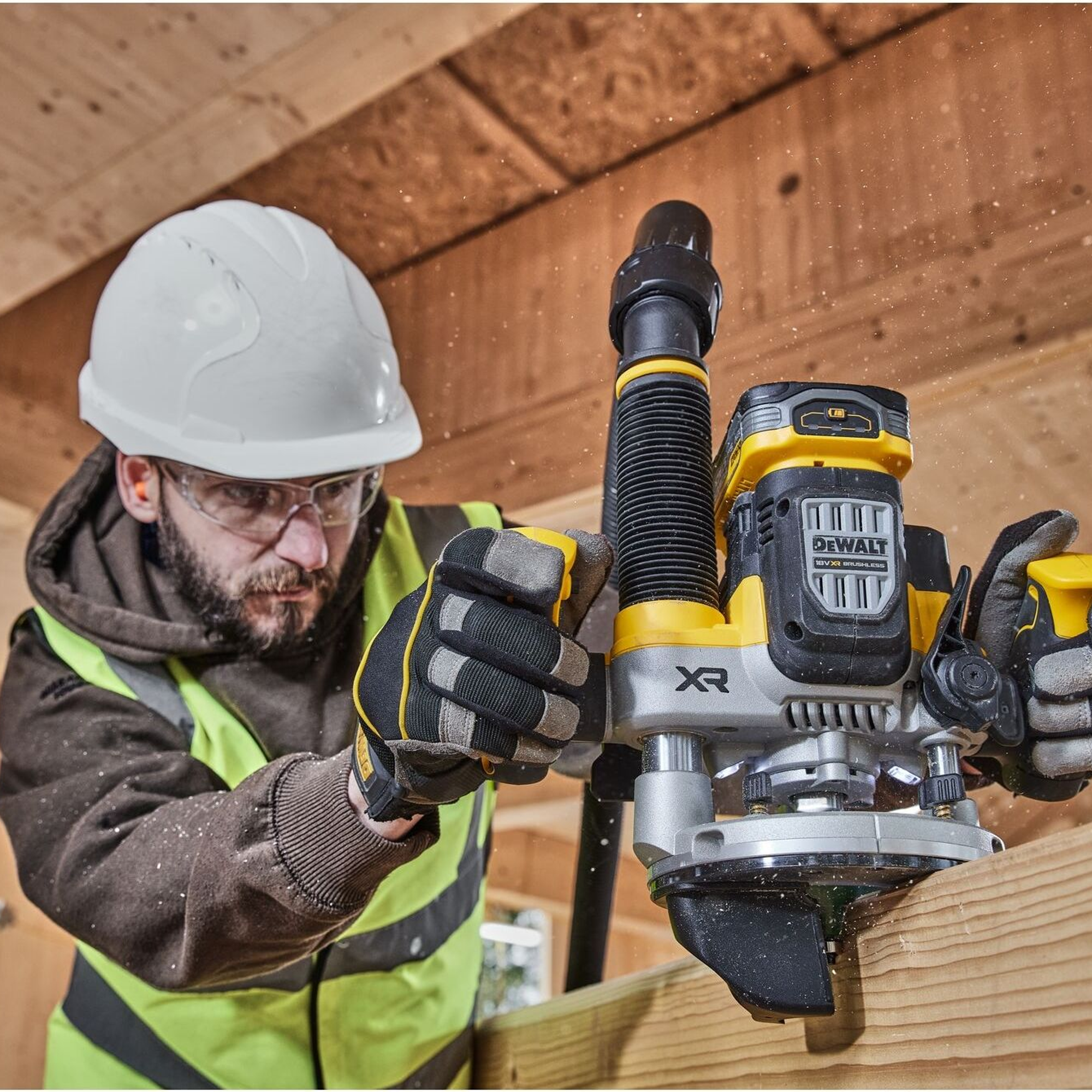 Elettrofresatrice Dewalt DCW620NT-XJ 18V