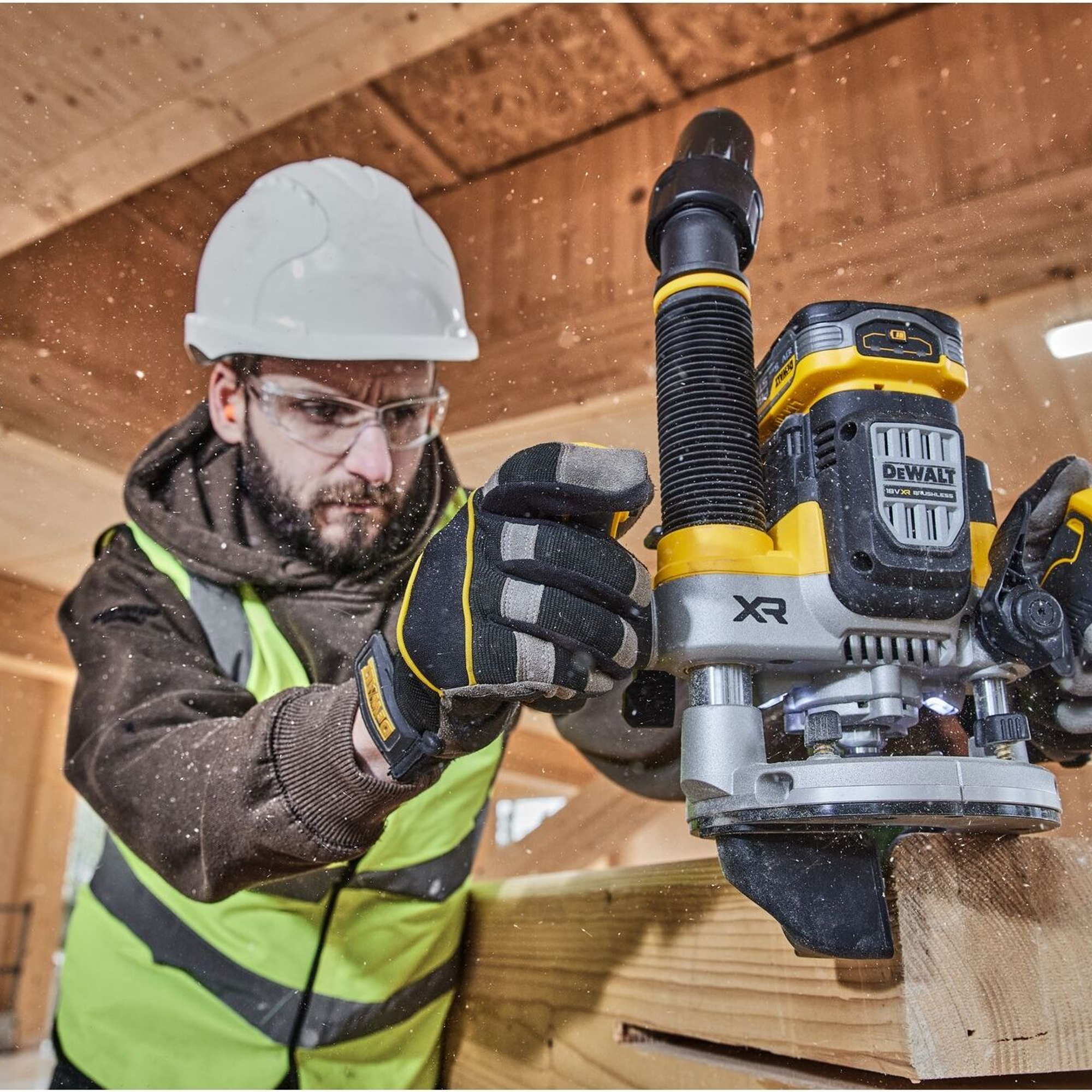 Elettrofresatrice Dewalt DCW620NT-XJ 18V