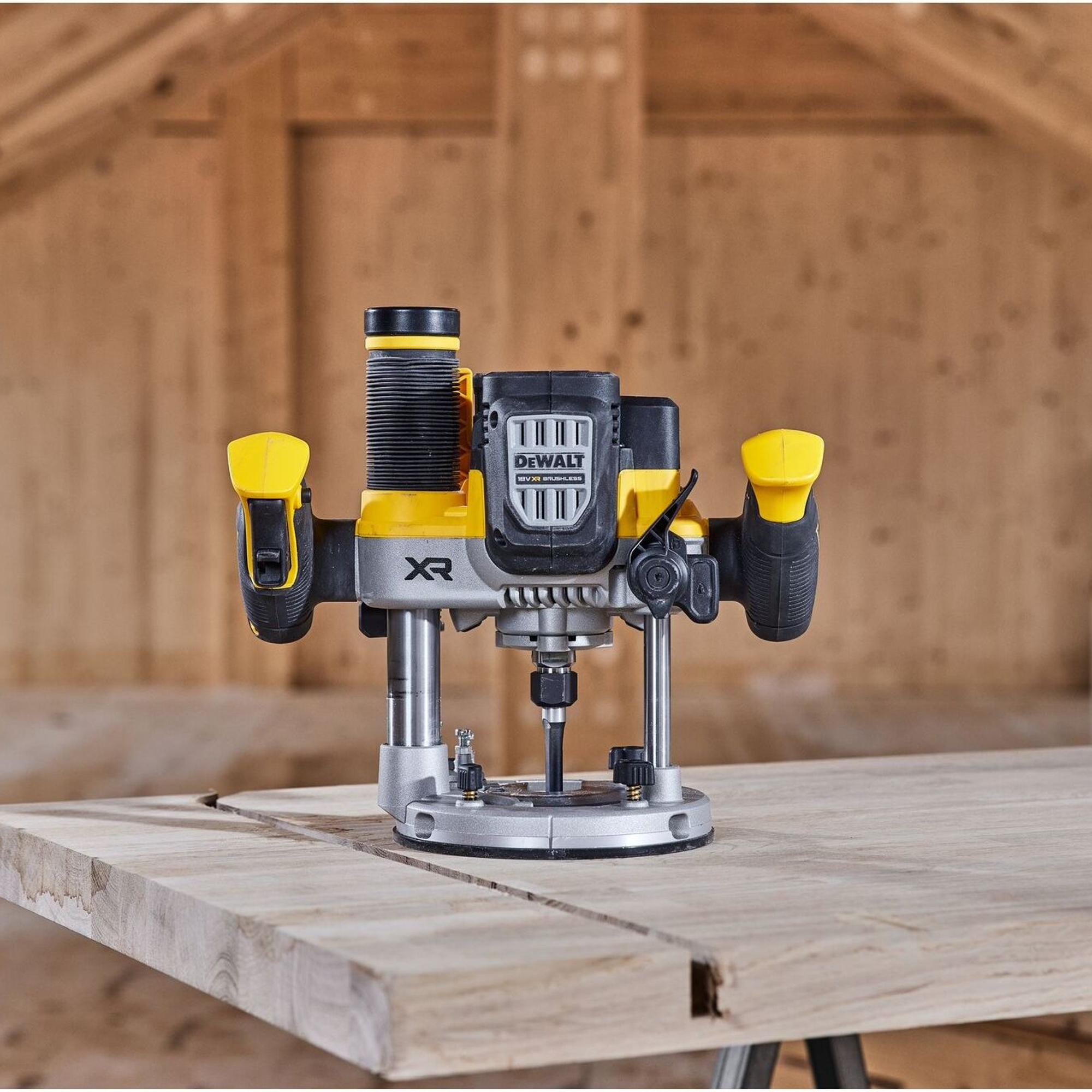Elettrofresatrice Dewalt DCW620NT-XJ 18V