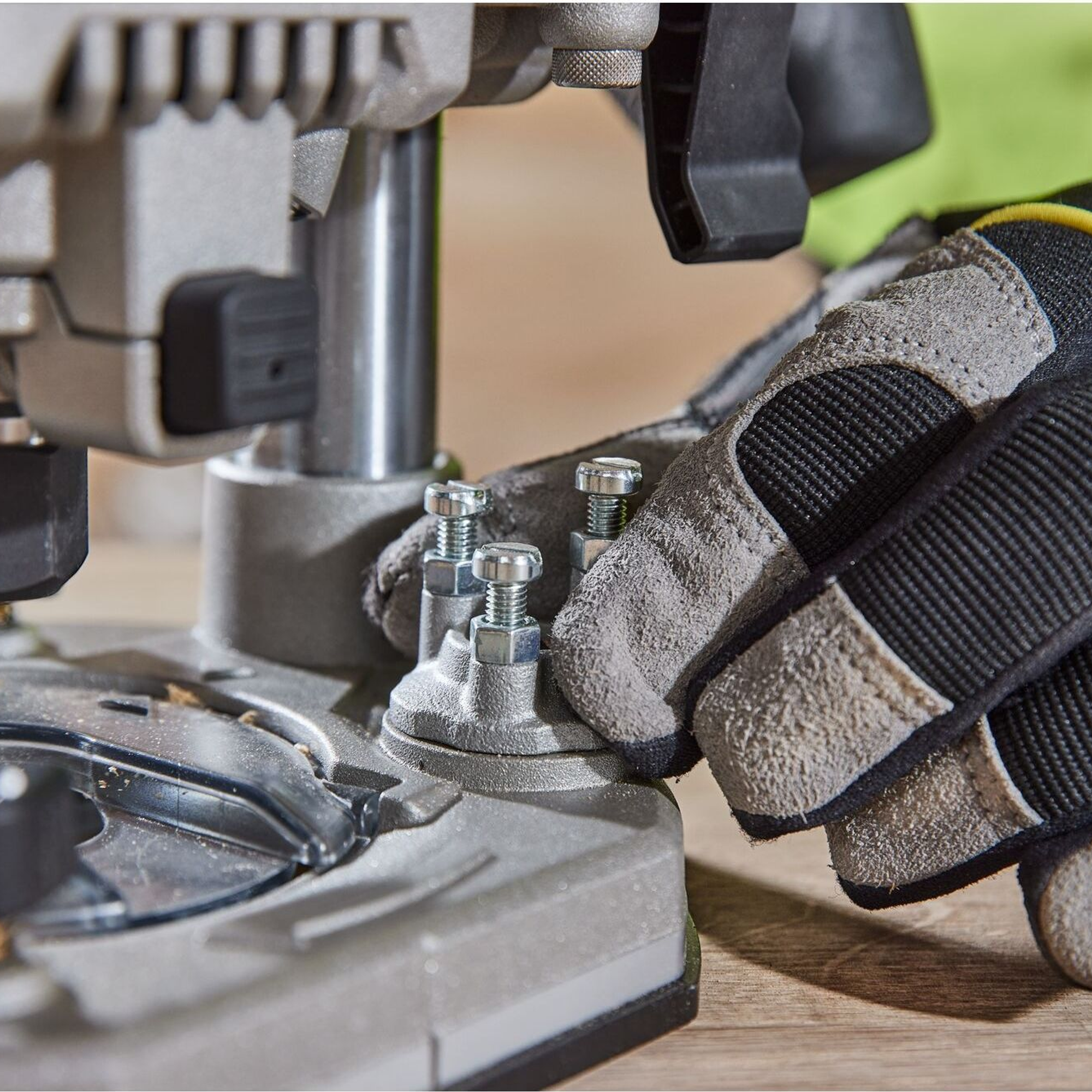 Elettrofresatrice Dewalt DCW620NT-XJ 18V