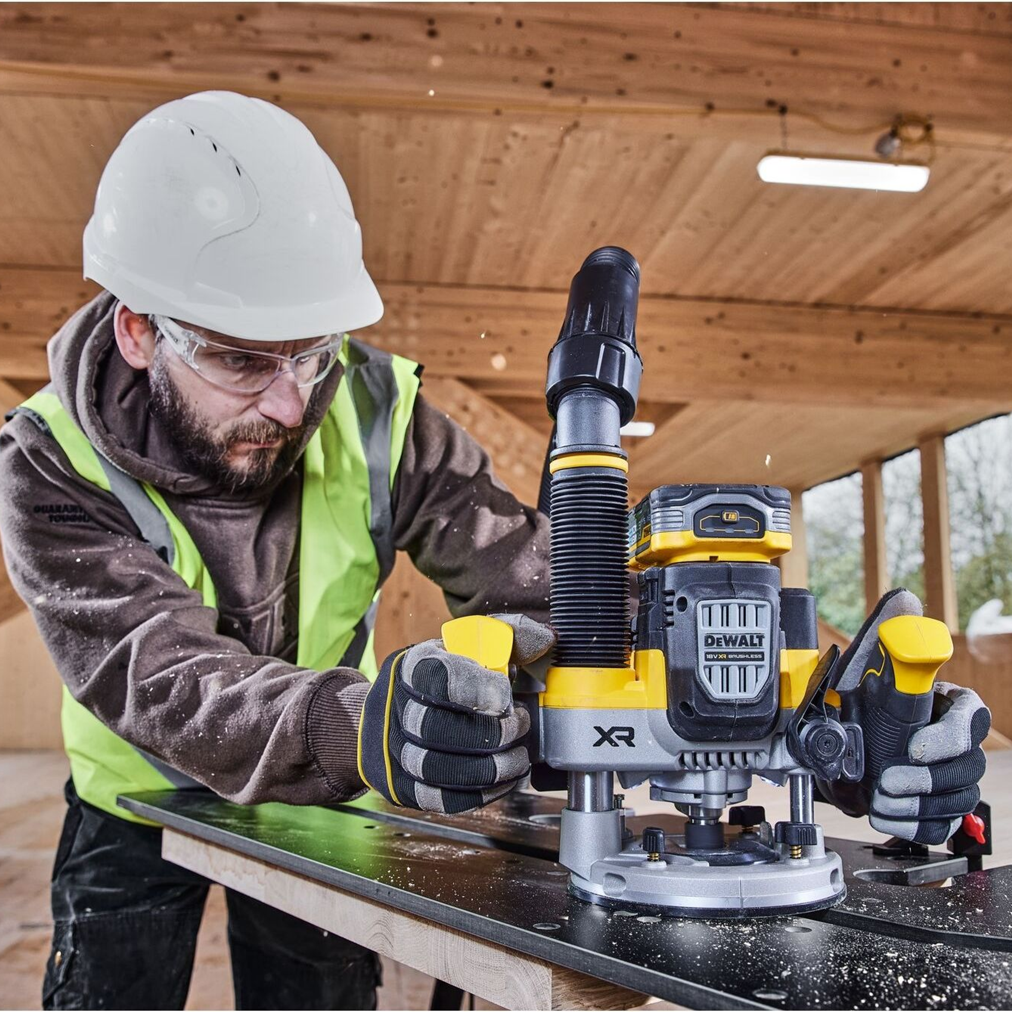 Elettrofresatrice Dewalt DCW620NT-XJ 18V