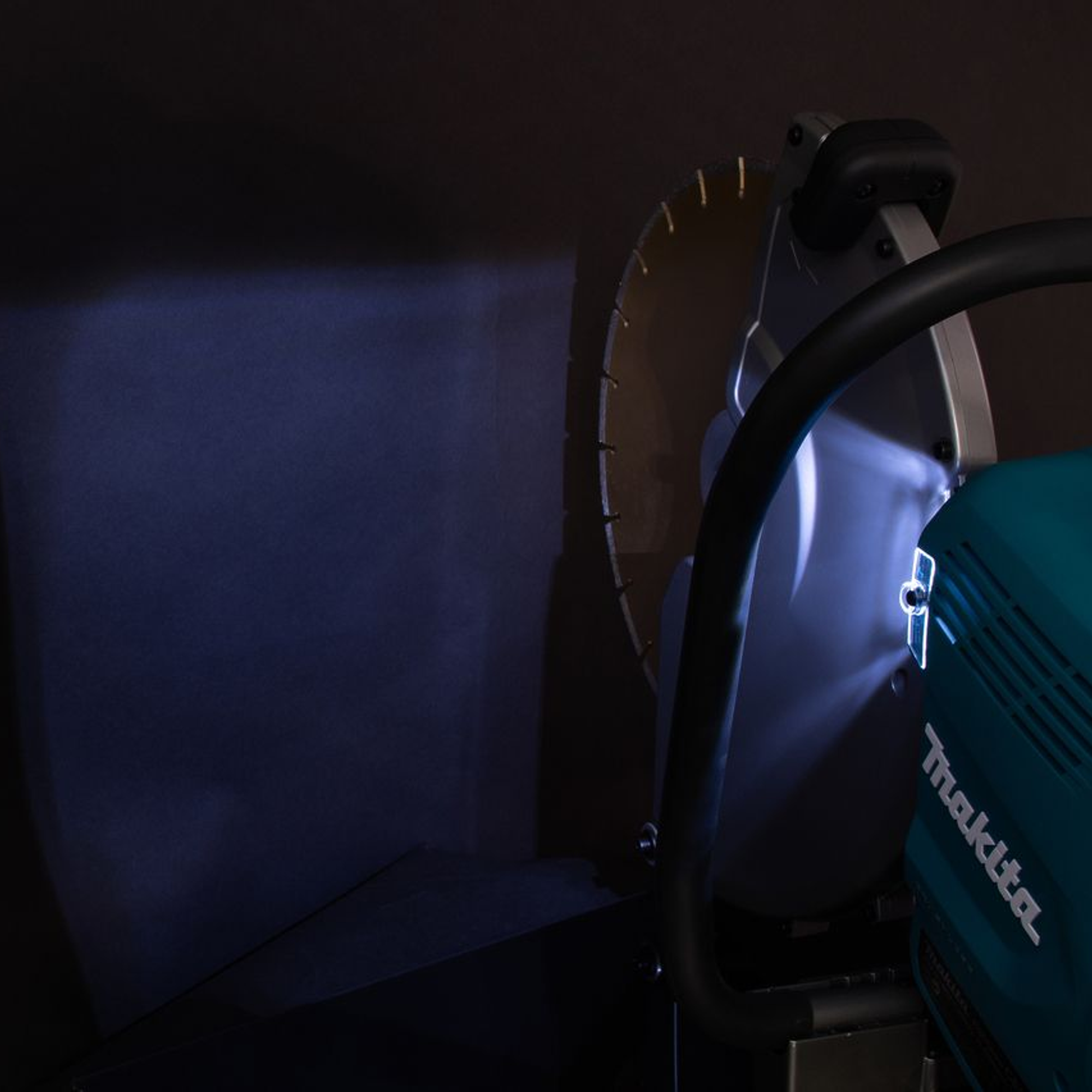Troncatrice Makita CE002GZ01 80V