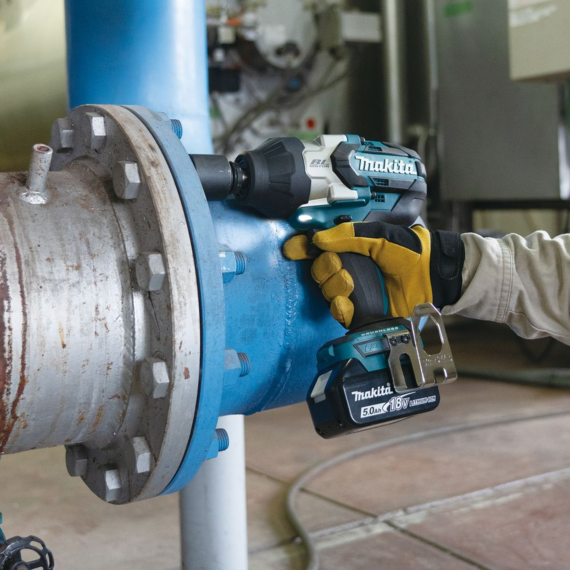 Chiave a impulsi Makita DTW1004Z 18V