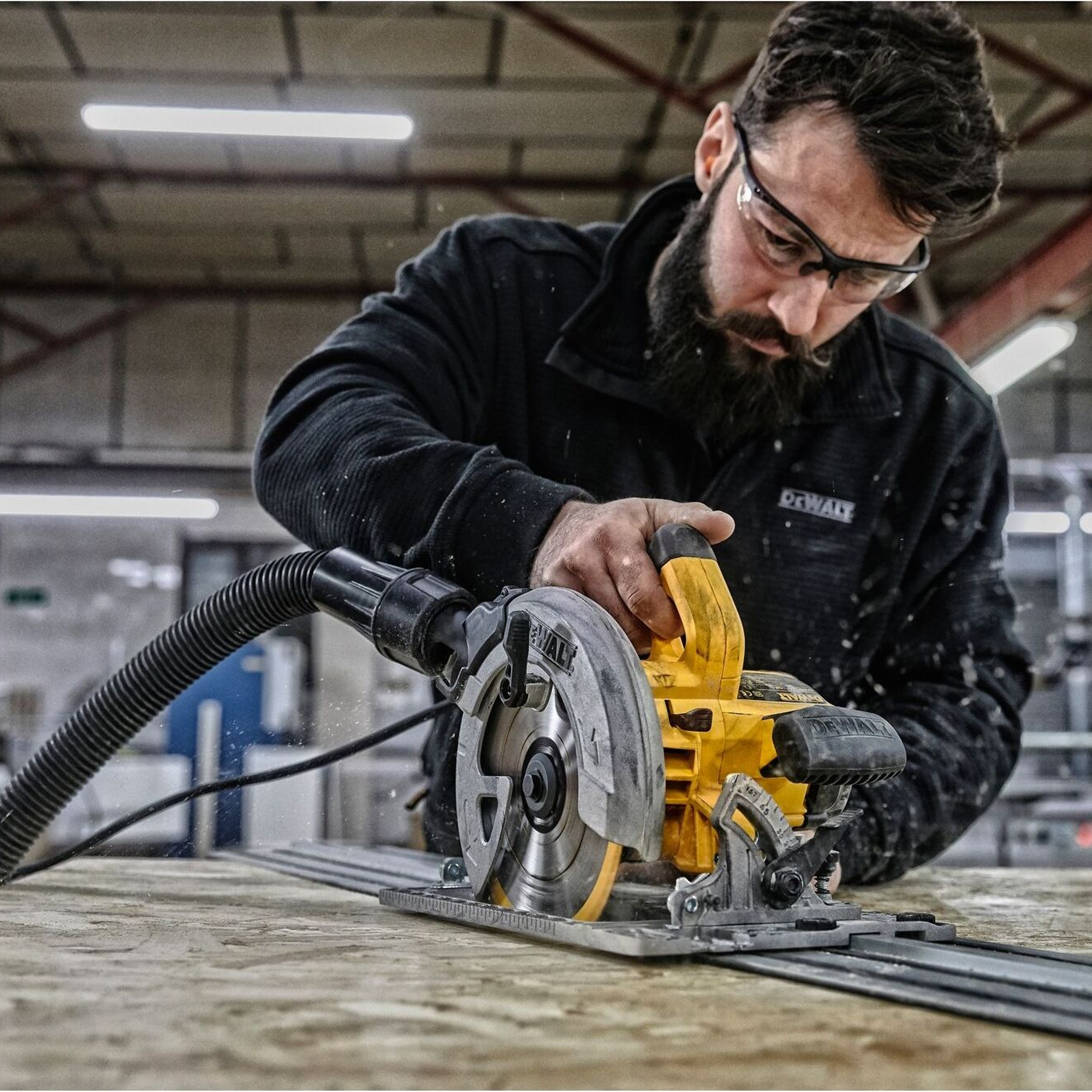 Sega Circolare Dewalt DWE576K-QS 1600W