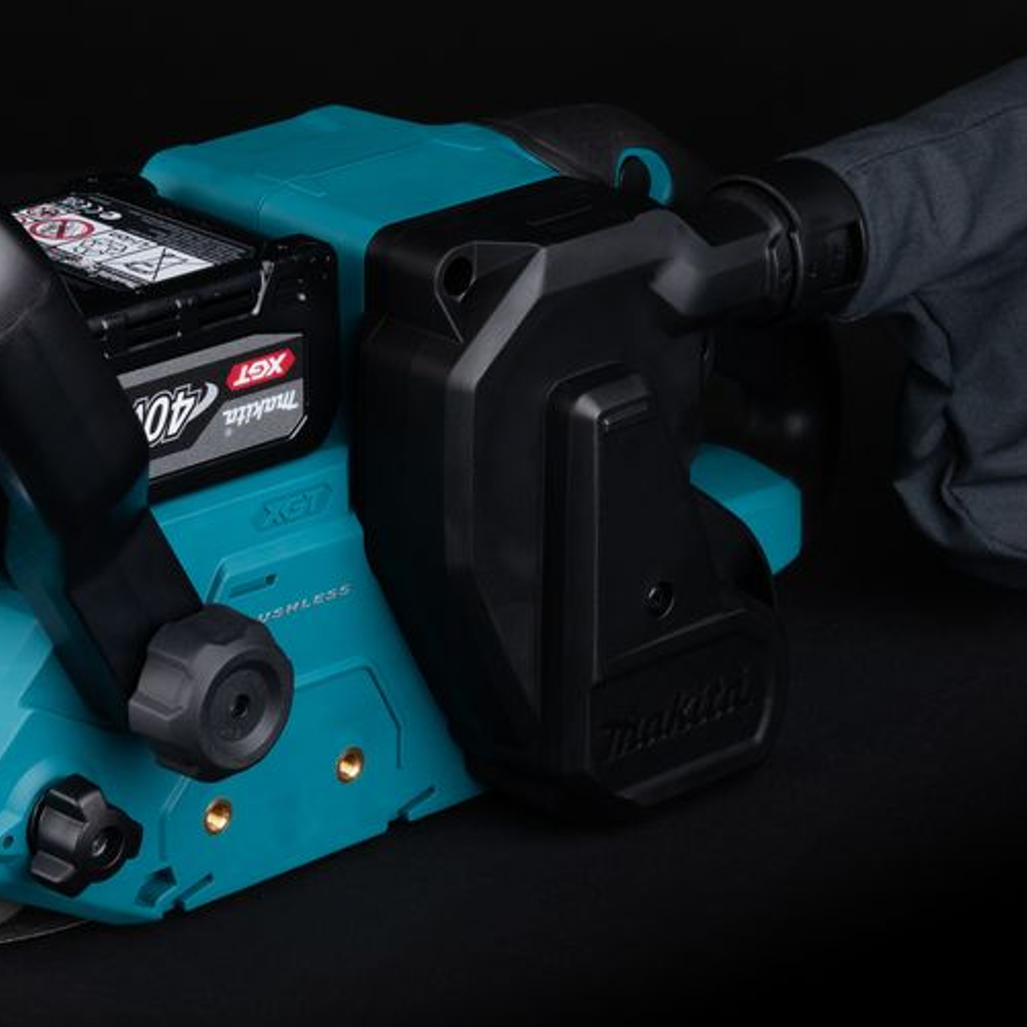 Levigatrice a nastro Makita BS001GZ01 40V