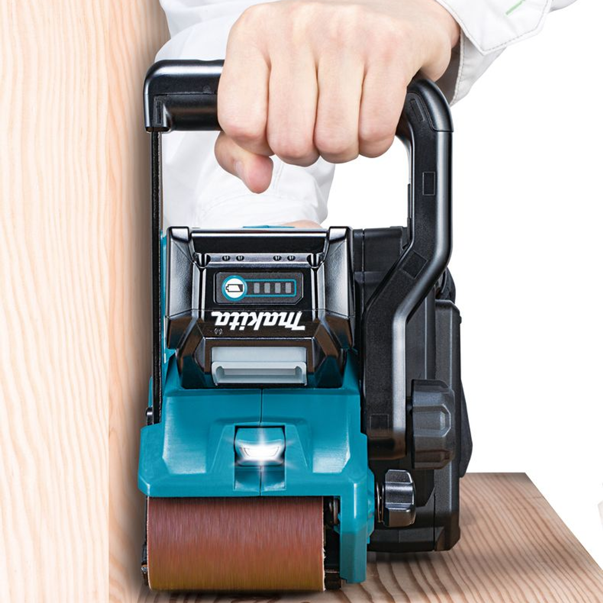 Levigatrice a nastro Makita BS001GZ01 40V