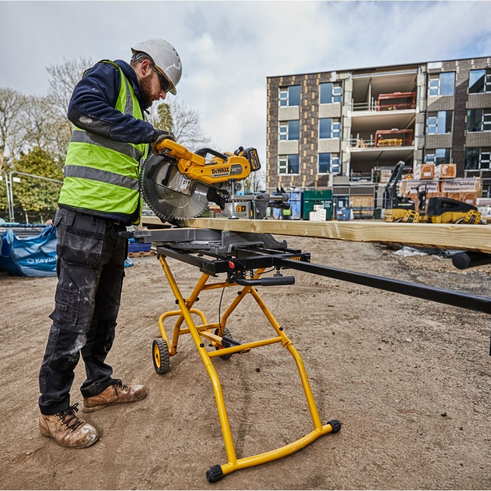 Cavalletto Rotante Dewalt DE7260-XJ per Troncatrice
