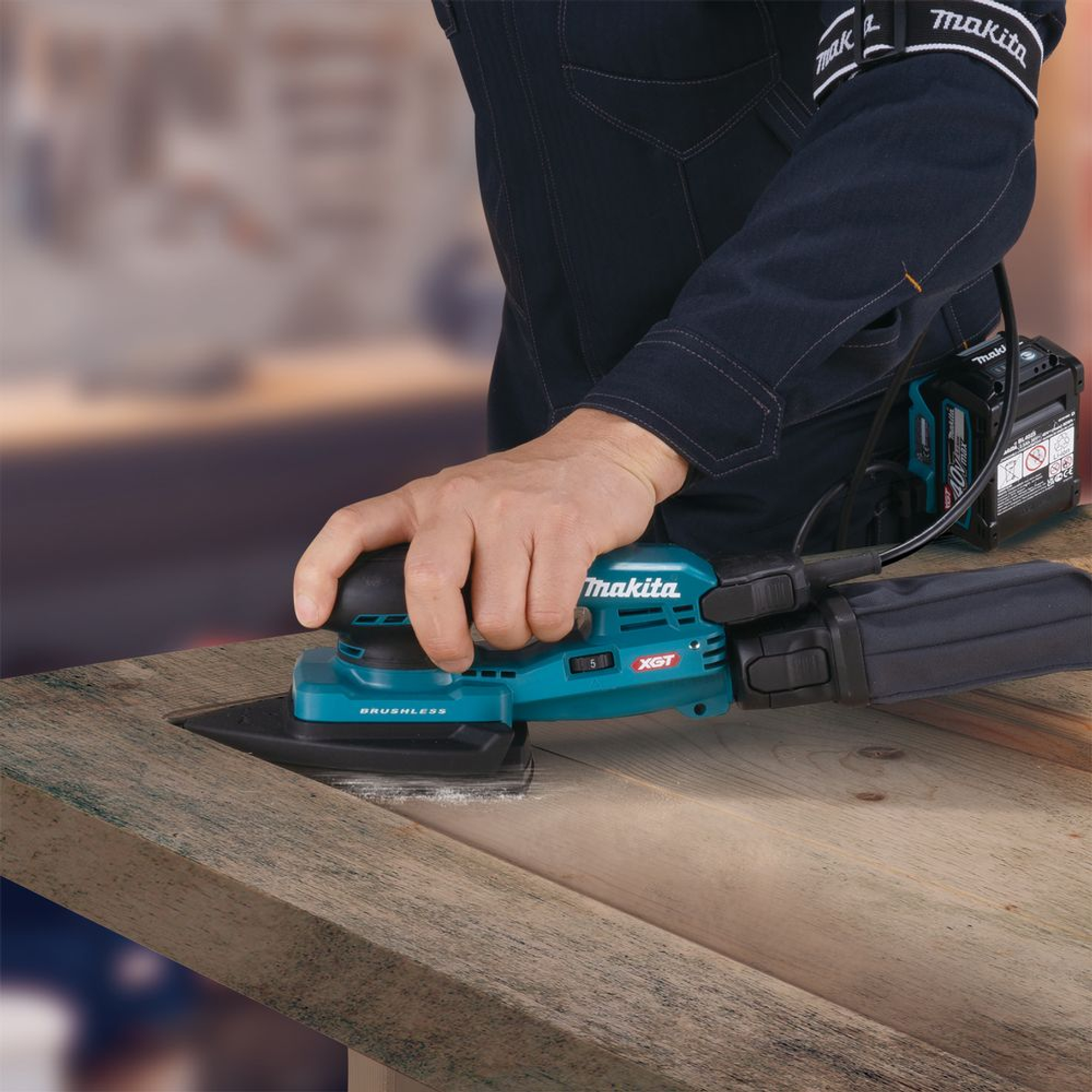 Levigatrice Orbitale Delta Makita BO006CGZ 40V
